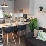 Apartamento Cerca Metro Catolica Con Parking